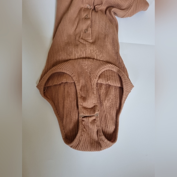 Showpo body suit in mocha - Picture 6 of 8